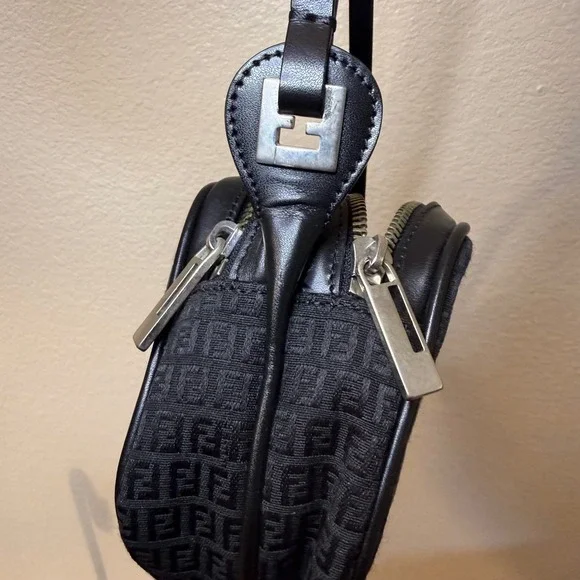 Vintage Fendi Zucca Zucchino Canvas Baguette Bag Black FF Monogram Double Zip - Picture 12 of 15